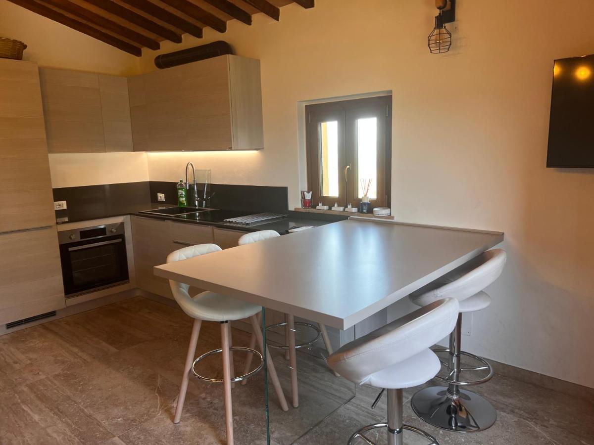 Appartement Antica Colombaia à Volterra Extérieur photo